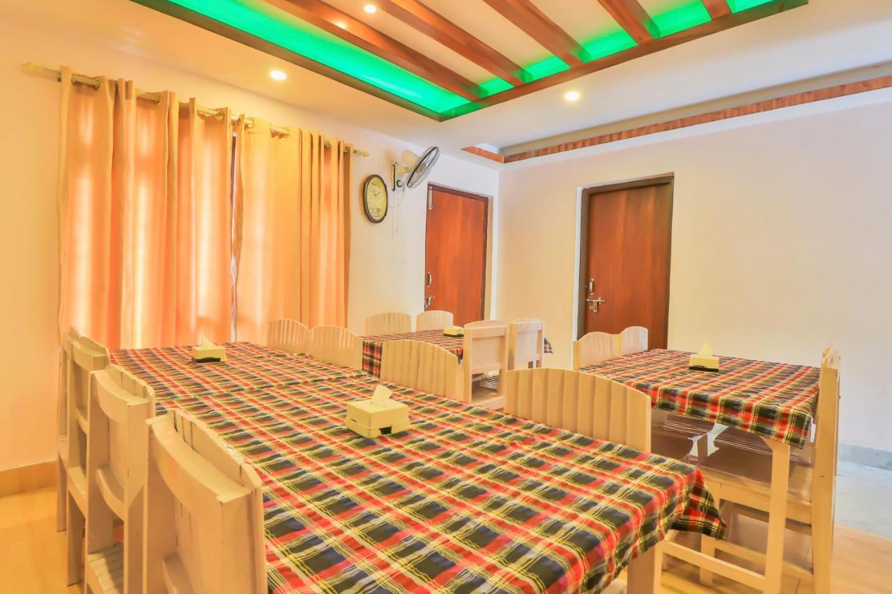 Hotel Alpine Villa โพคารา ภายนอก รูปภาพ
