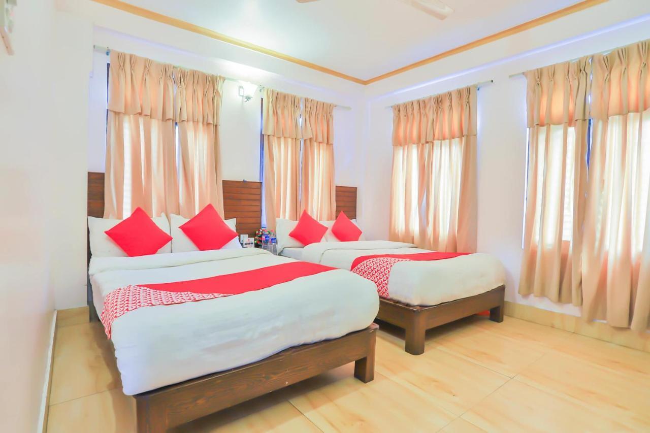 Hotel Alpine Villa โพคารา ภายนอก รูปภาพ