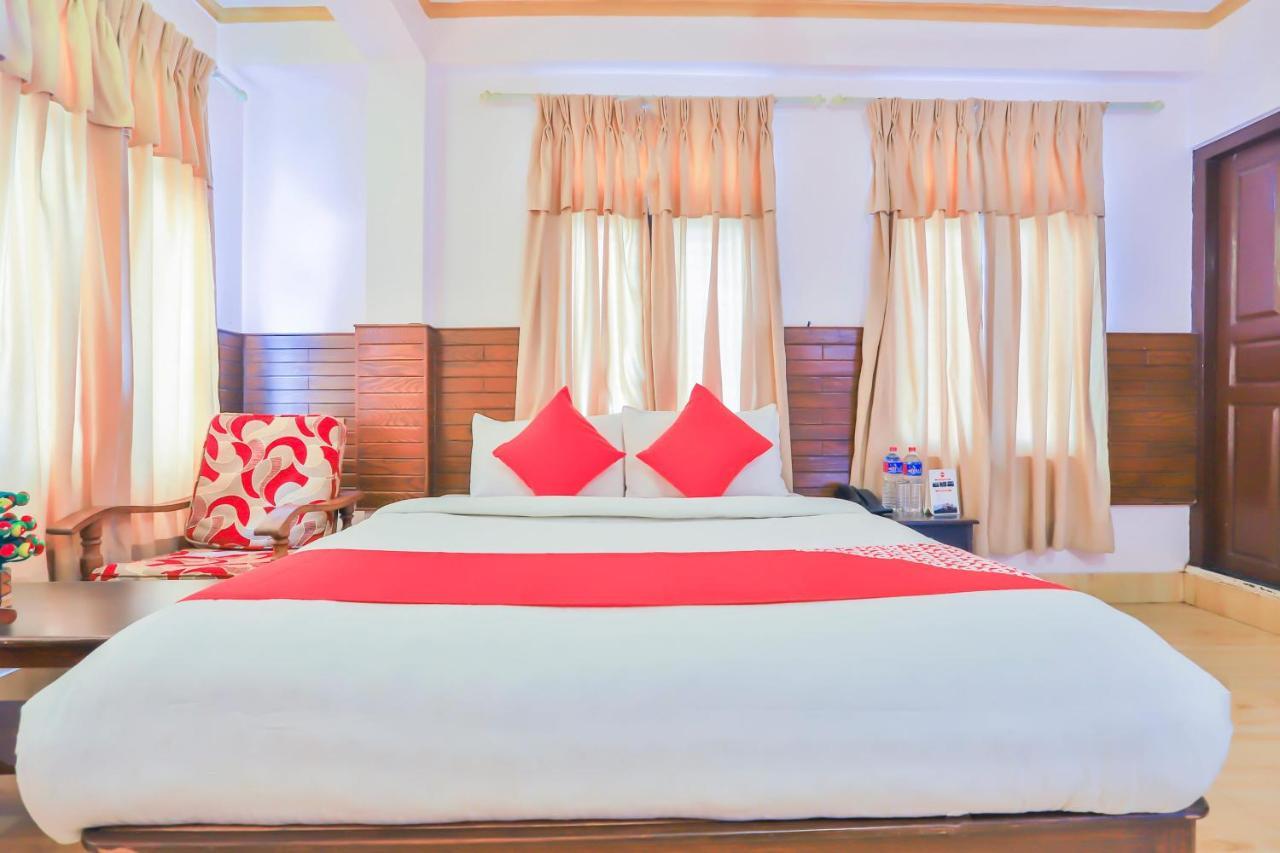 Hotel Alpine Villa โพคารา ภายนอก รูปภาพ