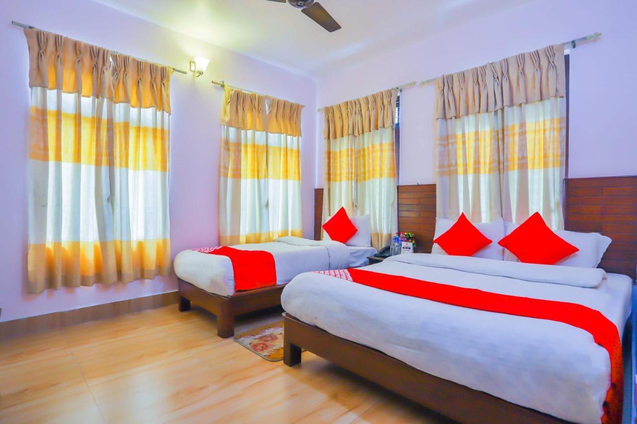 Hotel Alpine Villa โพคารา ภายนอก รูปภาพ